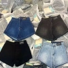 Quần short jeans nữ đính tem da lưng cao co giãn - Giá chỉ 159.000đ, giảm mạnh 4