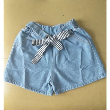 Quần short jeans size đại bé gái 22-35kg - Giá ưu đãi 75.000đ thời trang trẻ em