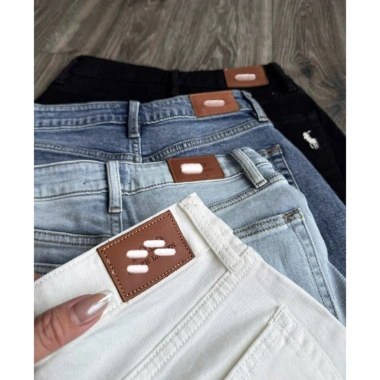 Quần Short Jeans Trơn Basic Thêu Ngựa PL - Ảnh Tự Chụp Giá Ưu Đãi 310.000 VNĐ