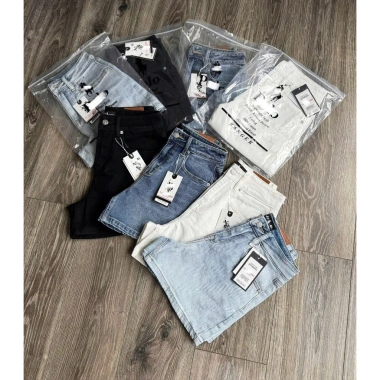 Quần Short Jeans Trơn Basic Thêu Ngựa PL - Ảnh Tự Chụp Giá Ưu Đãi 310.000 VNĐ 7 Quần Short Jeans Trơn Basic Thêu Ngựa PL - Ảnh Tự Chụp Giá Ưu Đãi 310.000 VNĐ 7
