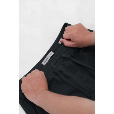 Quần Short Nam ICONDENIM Kaki Stretch Cargo Regular - Giá chỉ 369.000₫, giảm 22% 7