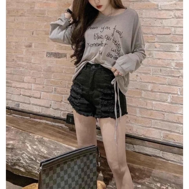 Quần short nữ cạp cao phong cách Hàn Quốc, sooc bò rách, thoải mái - Giá 108.160 VND 6 Quần short nữ cạp cao phong cách Hàn Quốc, sooc bò rách, thoải mái - Giá 108.160 VND 6