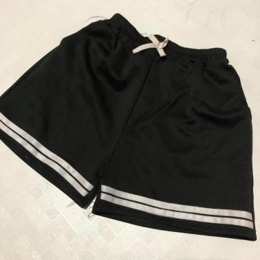 Quần Short Nữ Sọc Thể Thao Giá 30K - Siêu Thoải Mái, Phong Cách Năng Động 4