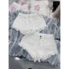 Quần shorts jean nữ trắng trơn, túa rua lưng cao, giá chỉ 129.000 VNĐ 4
