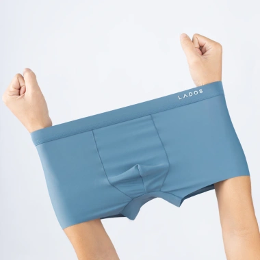 Quần sịp nam boxer LADOS 4.124 chất lụa băng lạnh, siêu co giãn, thoáng khí - 80.000₫ 9 Quần sịp nam boxer LADOS 4.124 chất lụa băng lạnh, siêu co giãn, thoáng khí - 80.000₫ 9