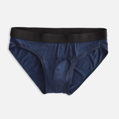 Quần sịp nam Tam Giác Thun Lados 14.115 - Thun lụa 4 chiều co giãn, siêu mềm, thấm hút, giá chỉ 35.000đ