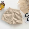 Quần sooc đùi linen kaki mềm bé 9-30kg - màu trắng đen cam - BabyloveGO giảm 105k 8