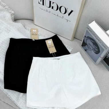 Quần Sooc Ly Phồng Cạp Cao Khuy Cài Khoá QP - Giá Ưu Đãi 104k, Thoải Mái và Phong Cách