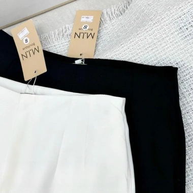Quần Sooc Ly Phồng Cạp Cao Khuy Cài Khoá QP - Giá Ưu Đãi 104k, Thoải Mái và Phong Cách