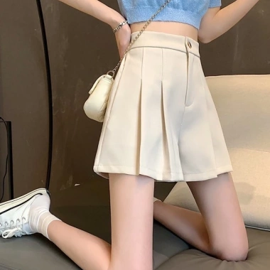 Quần Sooc Nữ Ống Rộng Dáng Váy, Cạp Khuy Đứng Xòe Xinh Xắn - Giá 78.000đ