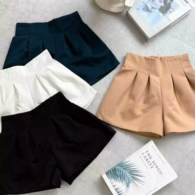 Quần sooc phồng trơn cạp cao khóa lưng - Giá chỉ 145.000đ, giảm tới 22% 9