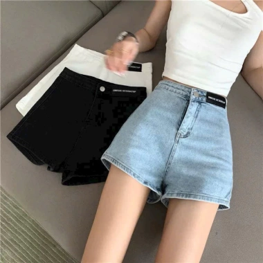 Quần sọt jean nữ lưng cao co dãn, đùi bò không túi, may tag mạc AH 159k