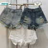 Quần sot jeans cạp cao đính đá lộ túi vải siêu hách dáng giá 139k giảm sâu 4