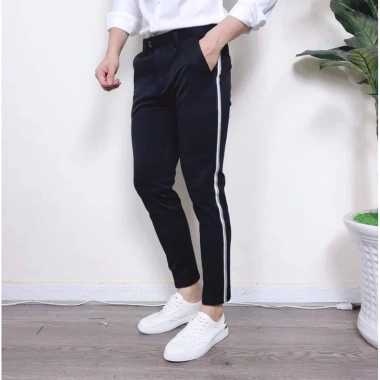 Quần tây nam viền trắng thể thao cá tính – quần âu nam dễ phối, giảm còn 128.000₫