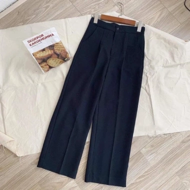 Quần tây ống rộng nữ lưng cao Culottes dài 95cm, thoáng mát, giá chỉ 83.000₫ 2 Quần tây ống rộng nữ lưng cao Culottes dài 95cm, thoáng mát, giá chỉ 83.000₫ 2