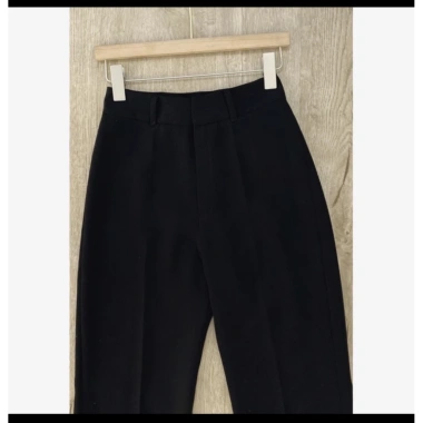 Quần tây suông công sở LAMIGO SHOP ống đứng rộng dáng cơ bản giá 199.000đ 2 Quần tây suông công sở LAMIGO SHOP ống đứng rộng dáng cơ bản giá 199.000đ 2