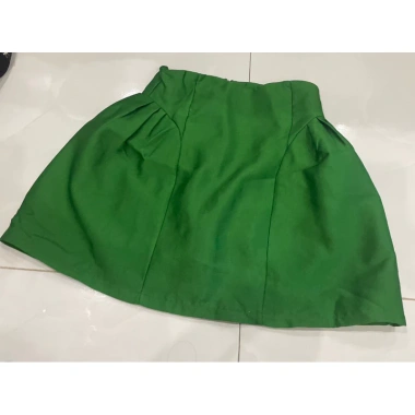 Quần váy size S hàng QC thường - Thiết kế thời trang, chỉ 120.000₫ giảm giá hấp dẫn 2