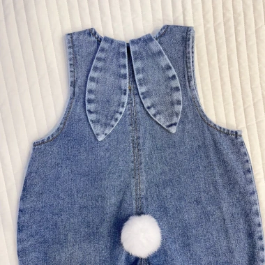 Quần yếm denim trẻ em LeTong có tai thỏ, quần dài dễ thương cho bé gái 3