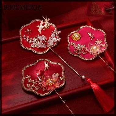 Quạt Cưới Cầm Tay Retro Hoa Đẹp - Sel Cổ Tinh Tế, Mặt Dây Chuyền Quà Tặng