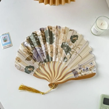 Quạt gấp hoa lụa NAMSHEVA - Gỗ tre Trung Quốc retro, trang trí tủ khách, chỉ 61.820₫ 7