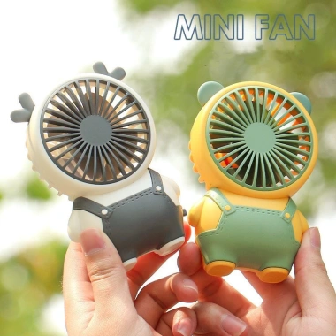 Quạt Gấu Tích Điện Cầm Tay Mini 2.025 - Nhỏ Gọn, Dễ Thương, Giảm Giá Đến 94k