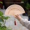 Quạt Gỗ Cầm Tay Dây Tua Rua Decor Kim Vinh Trang Trí Tết Giá 40.500₫ Giảm Sốc 7