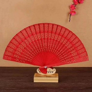 Quạt Gỗ Trang Trí Độc Đáo Cho Tết – Thiết Kế Sang Trọng, Giảm Giá Đến 22% Chỉ 18.000 VND 7