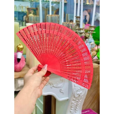 Quạt gỗ tre 35cm trang trí Mẹt Tết 2.025 Trung Hoa cổ trang, chỉ 20.000₫ 2 Quạt gỗ tre 35cm trang trí Mẹt Tết 2.025 Trung Hoa cổ trang, chỉ 20.000₫ 2