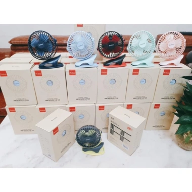 Quạt kẹp xe đẩy Yoobao F04 tích điện 6.400mAh pin trâu 32h bảo hành 12 tháng giá 300k
