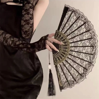 Quạt ren họa tiết cosplay lolita - Ghiền Cói chụp ảnh lễ tết, chỉ 29.000₫ 4