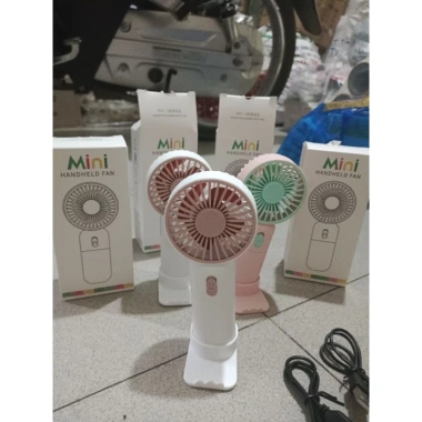 Quạt sạc điện cầm tay mini có chân – Tiện lợi cho học sinh, chỉ 43.000₫ Quạt sạc điện cầm tay mini có chân – Tiện lợi cho học sinh, chỉ 43.000₫