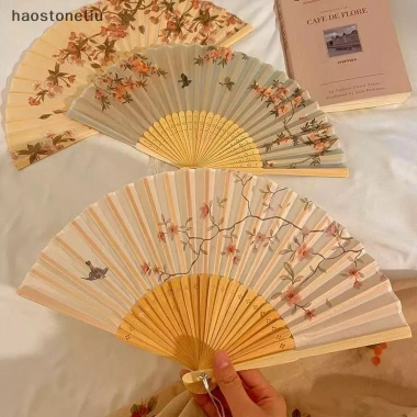 Quạt Tay Gấp NS Phong Cách Trung Hoa Retro Lụa Hoa Nam Nữ Giá 61.600₫