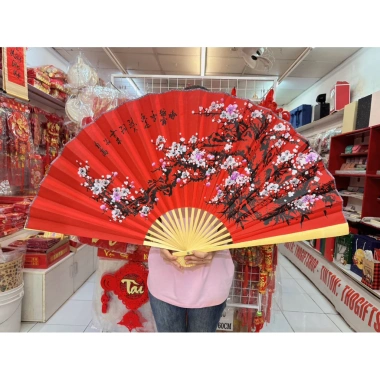 Quạt Trang Trí Tết Hoa Đào Cổ - Thiết Kế Sang Trọng, Giảm Giá Đến 150.000đ