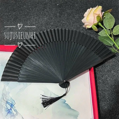 Quạt xếp cầm tay nan tre đen - Đạo cụ chụp ảnh Trung Nhật, phụ kiện múa cổ trang, chỉ 56.000₫ 6