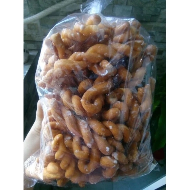 Quẩy xoắn siêu giòn 1kg - Giảm giá sốc 96.000đ, vị thơm ngon, giòn tan