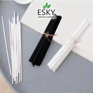 Que Mây Khuếch Tán Tinh Dầu ESKY Aroma Garden – Tỏa Hương Lâu Dài, Giá Chỉ 12.000đ 3 Que Mây Khuếch Tán Tinh Dầu ESKY Aroma Garden – Tỏa Hương Lâu Dài, Giá Chỉ 12.000đ 3