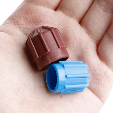 R134a 1 Cặp Gas Điều Hòa Ô Tô - Nắp Van Cao Thấp Điện Áp, Dễ Lắp Đặt, Giá 44.220₫