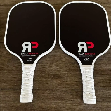 Rally Paddles – Vợt Pickleball sợi thủy tinh bán carbon dày 14mm, giá 360.000₫