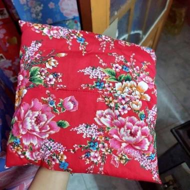 Rẻ nhất Đệm gối Mèo Thần Tài màu đỏ - May mắn tài lộc, giá chỉ 39.000₫
