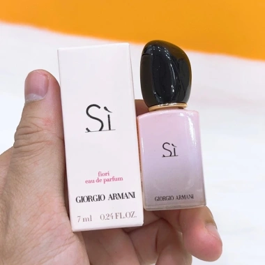 REAL-MINI Nước hoa Sì đỏ & Sì hồng EDP 7ml full box - Ngọt ngào sang trọng, giảm giá chỉ 150.000₫, giá gốc 190.500