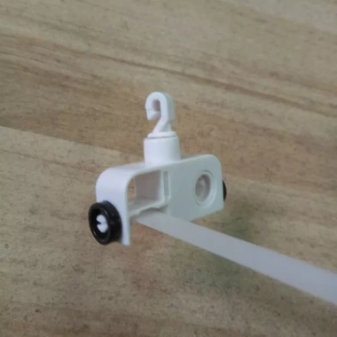 Rèm dọc Khoảng cách mảnh Phụ kiện Ròng rọc Dải cao su 117/78MM YMWI 65.916₫