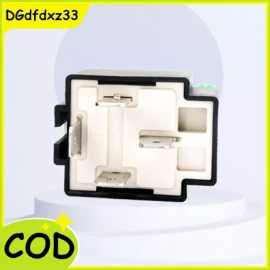 Rơ le ô tô 12V 4‑pin 30A thường mở – Hợp nhất cầu chì 30A, 5 pin, giá 85.140₫ 2 Rơ le ô tô 12V 4‑pin 30A thường mở – Hợp nhất cầu chì 30A, 5 pin, giá 85.140₫ 2