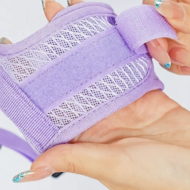 Rọ mõm chó thoáng khí, ngăn cắn, ngăn sủa cho chó 1.5-60kg - Dây Velcro phụ kiện tiện lợi 4 Rọ mõm chó thoáng khí, ngăn cắn, ngăn sủa cho chó 1.5-60kg - Dây Velcro phụ kiện tiện lợi 4