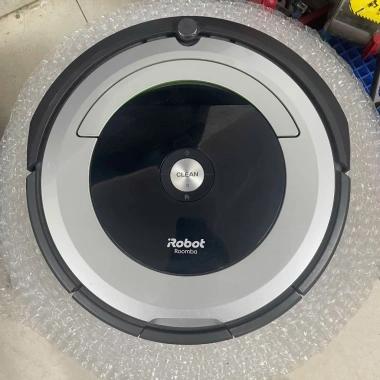 Robot hút bụi 6xx có dock, làm việc liên tục 2h - Giá ưu đãi 1.299.000₫ 6