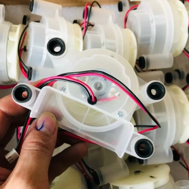 Robot hút bụi Medion 16.510/18.500/18.501/19.510/19.511 - Hút mạnh, làm sạch, 151.000 VND