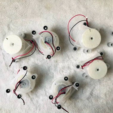 Robot hút bụi Medion 16.510/18.500/18.501/19.510/19.511 - Hút mạnh, làm sạch, 151.000 VND