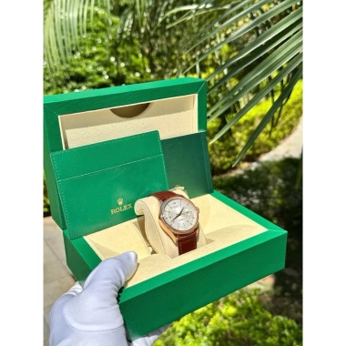 Rolex Cellini Date M50.515 39mm Rose Gold - Máy thuỷ sỹ 3.165, kính sapphire, giá ưu đãi 19.5 triệu 3 Rolex Cellini Date M50.515 39mm Rose Gold - Máy thuỷ sỹ 3.165, kính sapphire, giá ưu đãi 19.5 triệu 3