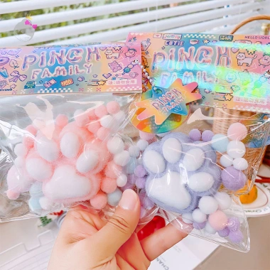 Ru Handmade Flocking Paw Giảm Căng Thẳng Mochi - Đồ Chơi Phục Hồi Chậm, Quà Tặng Sinh Nhật, Giá 48.5k 3 Ru Handmade Flocking Paw Giảm Căng Thẳng Mochi - Đồ Chơi Phục Hồi Chậm, Quà Tặng Sinh Nhật, Giá 48.5k 3