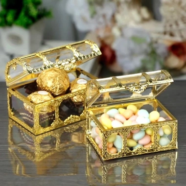 Rương Vàng Trang Trí Hộp Quà Tặng Đựng Kẹo, Trang Trí Bánh Kem, Giá 11.000 VNĐ 4 Rương Vàng Trang Trí Hộp Quà Tặng Đựng Kẹo, Trang Trí Bánh Kem, Giá 11.000 VNĐ 4