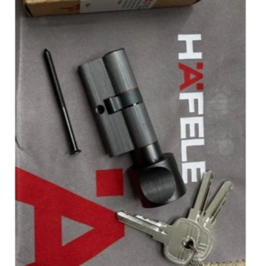 Ruột Khóa Hafele 916.63.321 1 Đầu Vặn 1 Đầu Chìa 61mm - Chốt Bền An Toàn, Giá 790.000₫ 3 Ruột Khóa Hafele 916.63.321 1 Đầu Vặn 1 Đầu Chìa 61mm - Chốt Bền An Toàn, Giá 790.000₫ 3